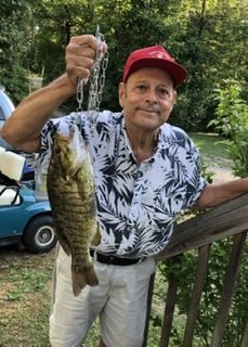 The fishing may have slowed down but this old guy still landed a 4+ pound smallmouth bass!