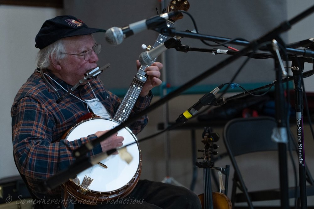 One of our early heroes of the five string banjo revival movement is Art Rosenbaum. His instructi...