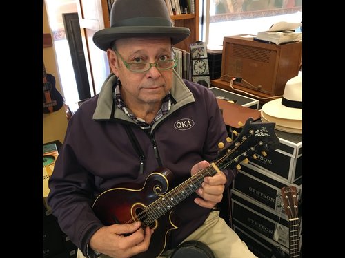 A delightful reunion! One of our longtime customers was able to purchase this Gibson mandolin fro...