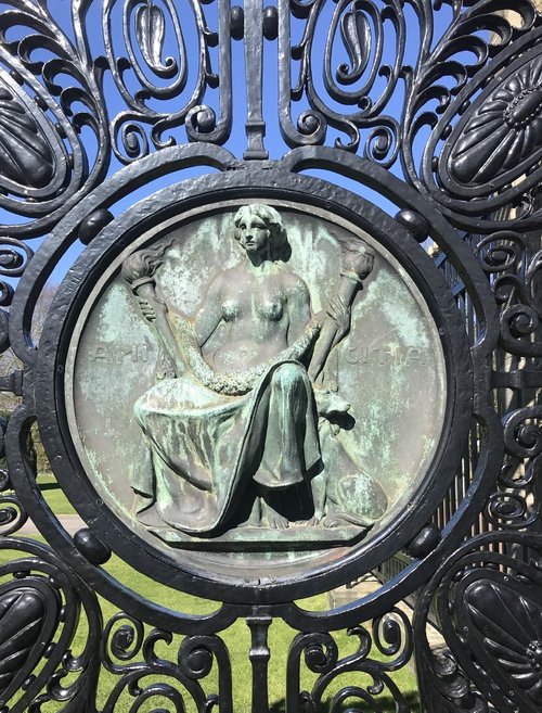 One of four medallions on the gates of the Peace Palace