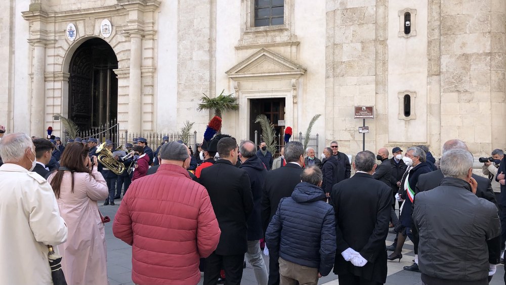 In Sicily politics and religion mix as the mayor steps forward at the Easter Mass to present the ...