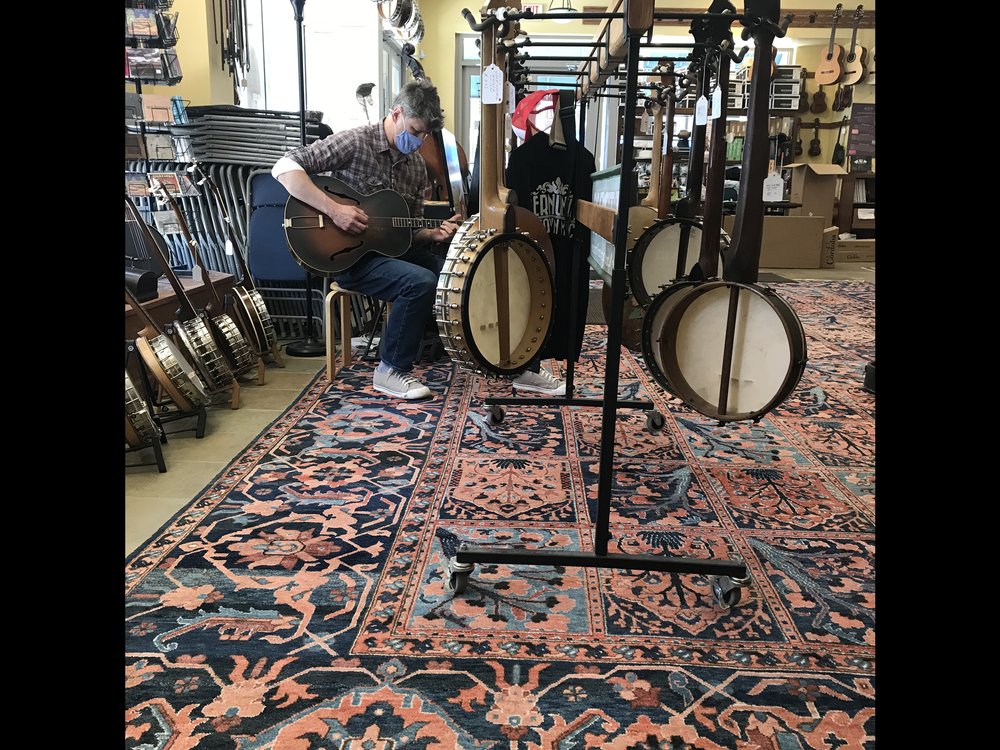Saturday at the store was quite a day with many instruments coming in for purchase. We bought an ...