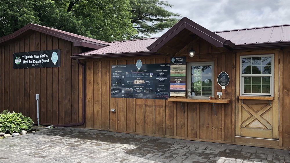 The Spotted Duck on route 54 between Seneca Lake and Keuka Lake serves the most outstanding custa...