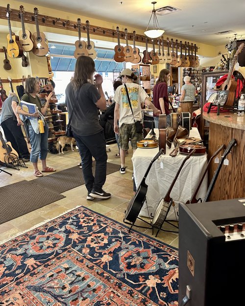 The store was a very busy place on Saturday with lots of people stopping by for our ukulele Satur...