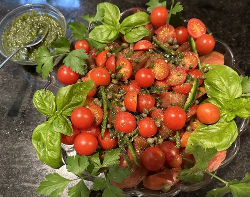 TIME&hellip;.to grow everything (except the capers)&nbsp;for this beautiful tomato, pepper and pe...