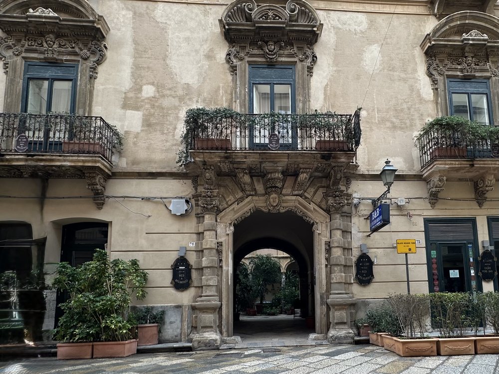 This was an old castle that now houses a B&B; on the via Corso Victorio Emanuele&hellip; it enter...