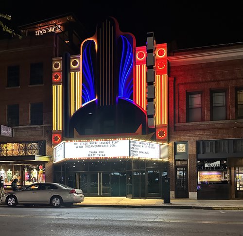 This brilliant theater is now apparently closed