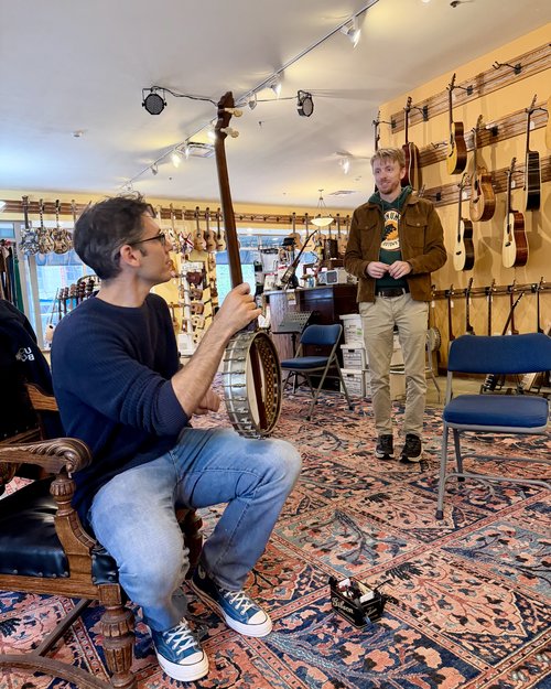 I explained the intricacies of classic banjo to this gentleman from Toronto
