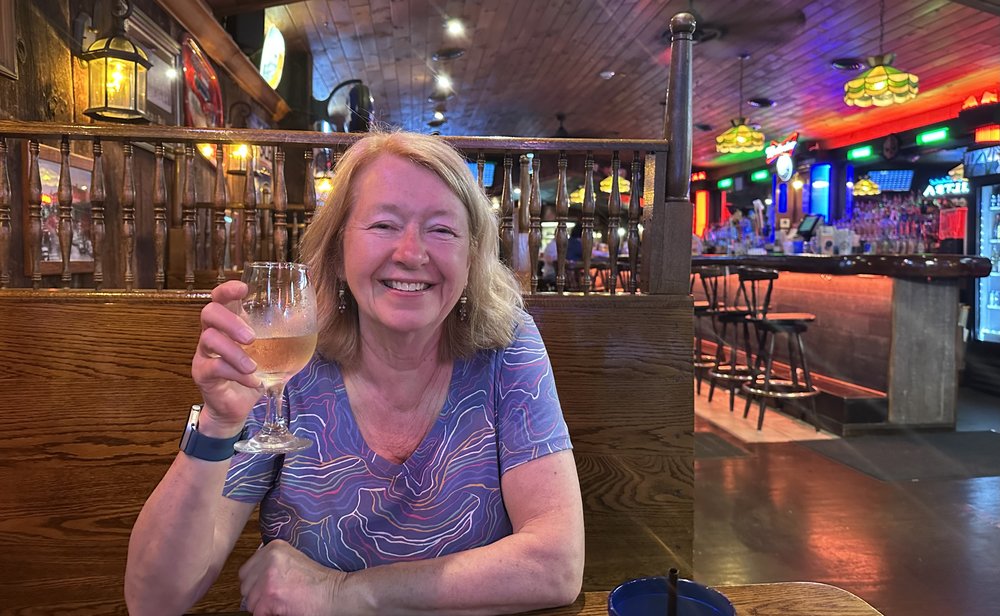 Although there’s never any musicians there, the Penn Yan Tavern offers a nice light show, a decen...