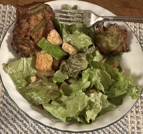 A salad from lettuce grow in my garden and some wild cardoon patties&hellip; You didn’t think I’d...