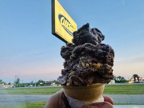 On the way home on Friday I did something that I haven’t done in years. I stopped at Abbott’s ice...