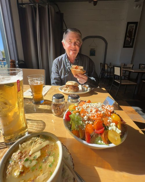 Old, old friend&hellip;my pal from high school days, Bob Hogan visited from Oregon. We&nbsp;got t...