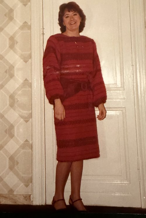 I bought Julie a fabulous, but very itchy, Italian wool dress on the Via Condotti. &nbsp;I think ...