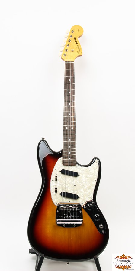 Fender LE 65 Mustang #1