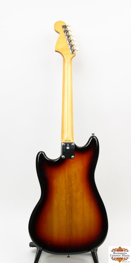 Fender LE 65 Mustang #2