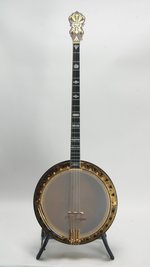 Vega Artist (plectrum, ca. 1927) (SKU: 32489) 32489