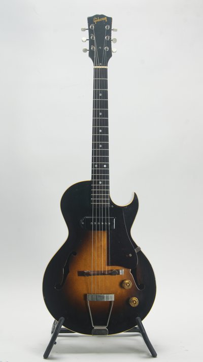Gibson ES-140 3/4 Size (ca.1950) 32707