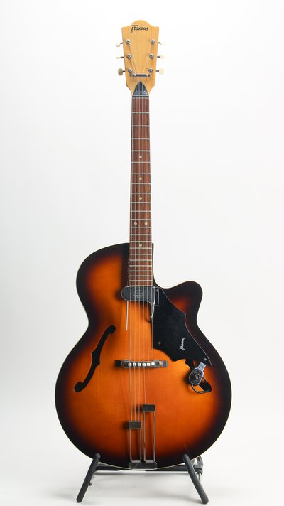 Framus Sorella (03100) 16.5" Archtop (1971) w. DeArmond Monkey-on-a-Stick 30654