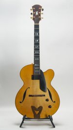 Roger Borys B120 Deluxe Archtop (2024) (SKU: 32615) 32615