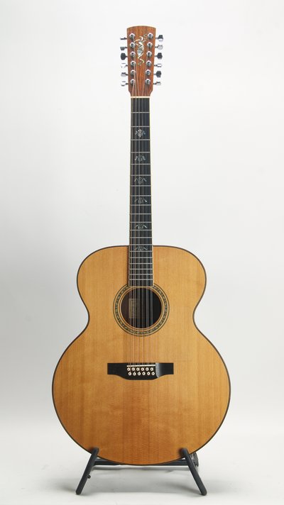 Larrivee J-25 12 String