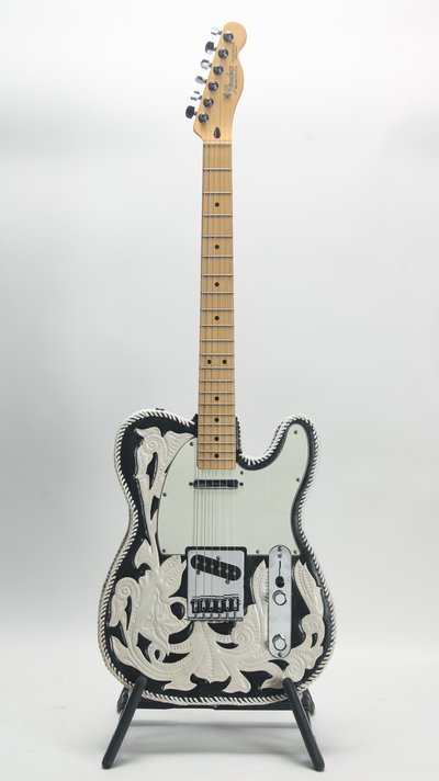 Fender Telecaster MIM w Waylon Leather (2007) 32188