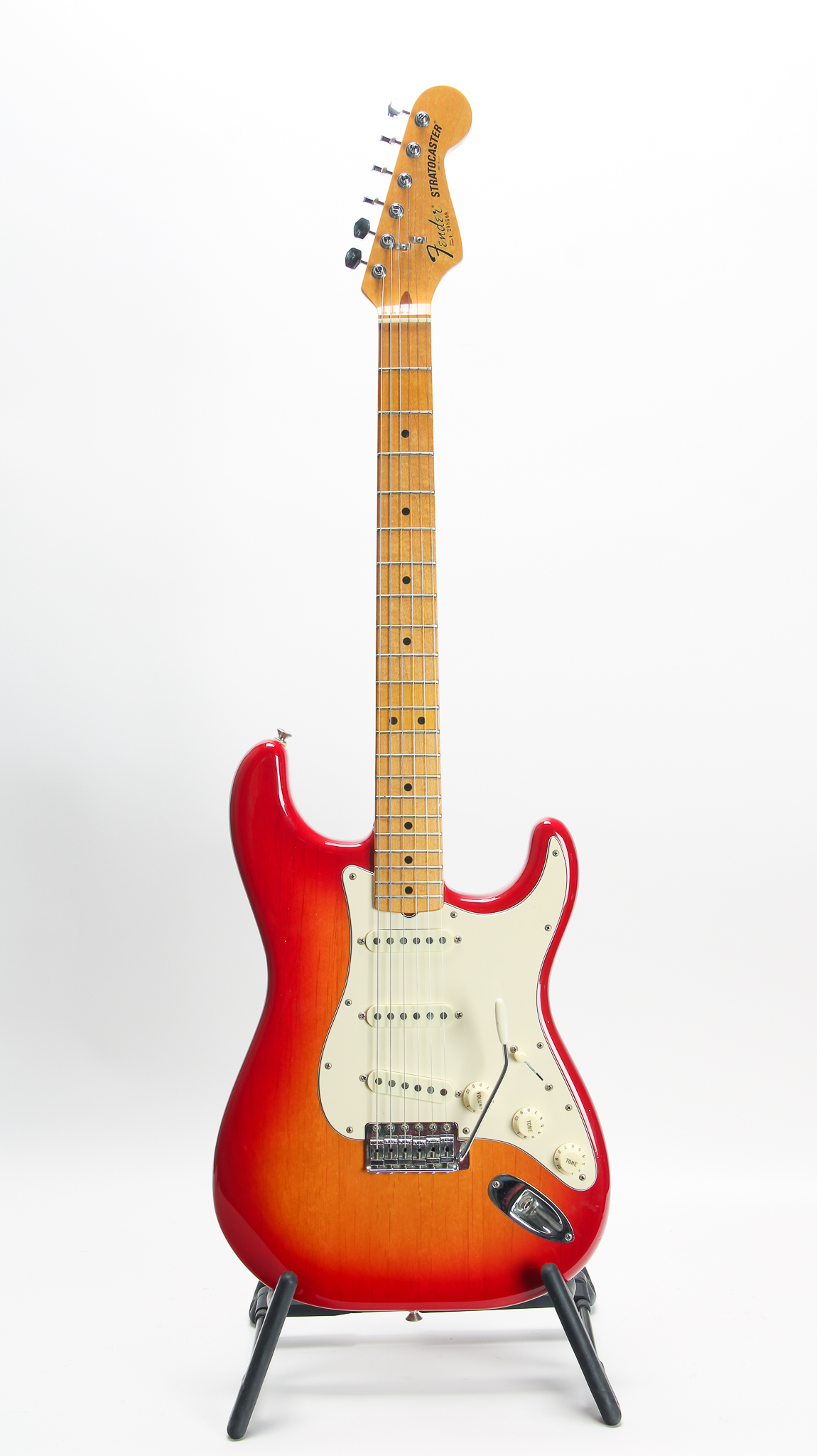 1983年頃製造Fender USA Stratocaster ダン スミス - エレキギター