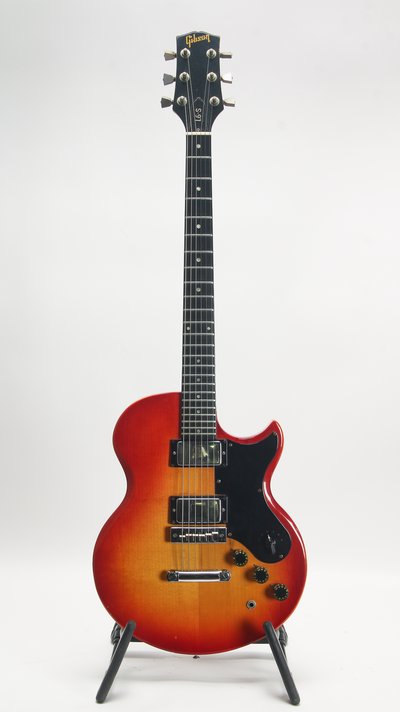 Gibson L6-S (ca. 1975) 31374