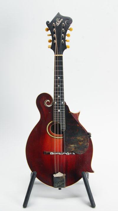 Gibson F-2 (1920) 30070