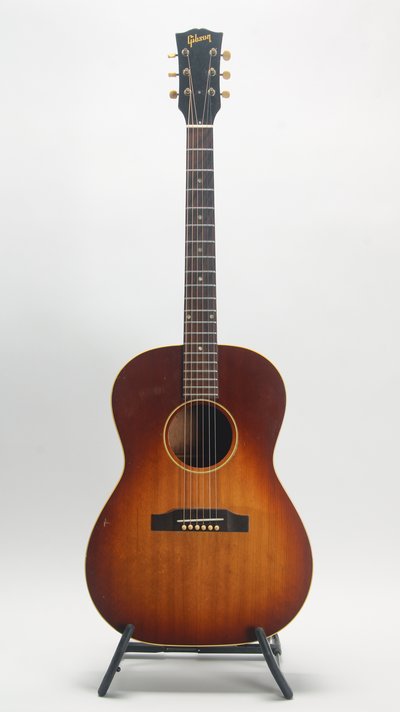 Gibson LG-1 (ca. 1965) 32743