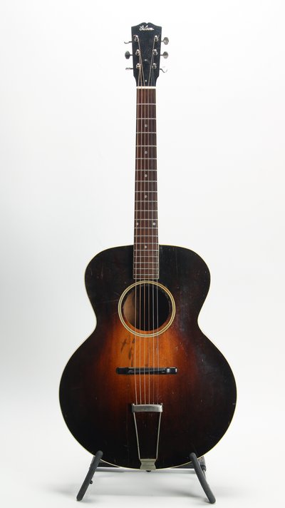 Gibson L-4 (1928) 30272