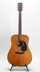 Gibson J-50 Deluxe (SKU: 31765) 31765