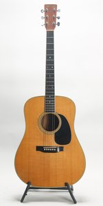 Martin D-35 (1980)