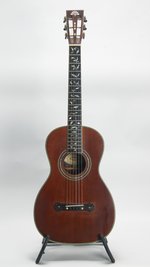 Washburn R320 SWRK Parlor (SKU: 31992) 31992