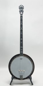 Ludwig Stratford Plectrum Banjo (c.1925)
