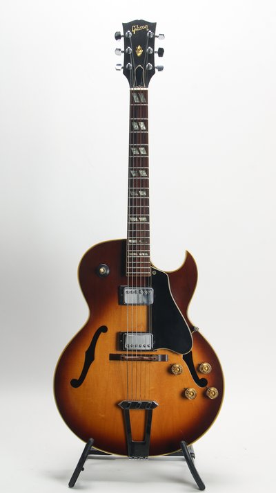 Gibson ES-175D Burst (1975) 30530