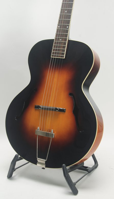 Loar LH-300 Vintage Sunburst #3