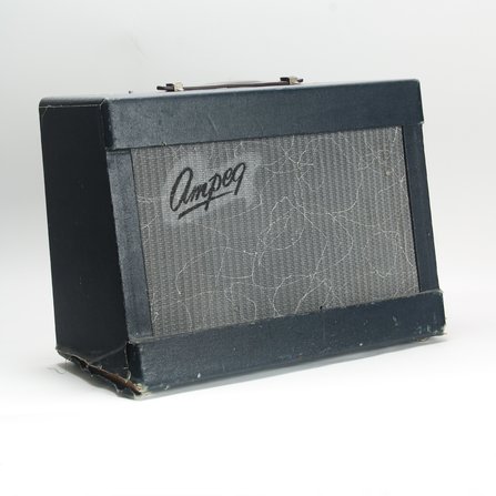 Ampeg J-12 Jet #2