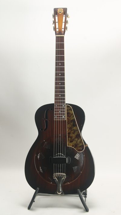 National Triolian (ca.1935) 32614