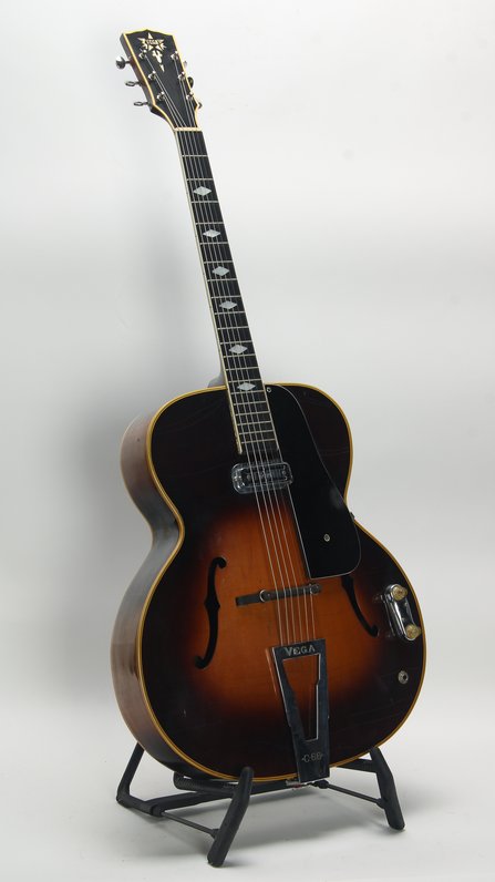 Vega C-66 17" Arch Top (ca.1940) #3