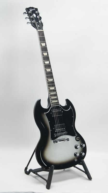 Gibson SG Standard Ebony Limited-Edition Electric Guitar Silver Burst (2023) #3
