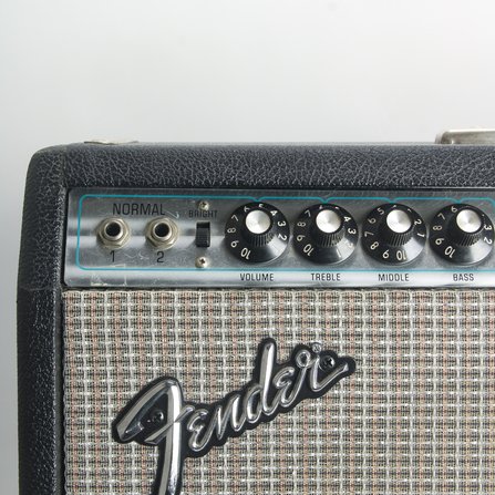 Fender Twin Reverb Master Volume Silverface (1976) #4