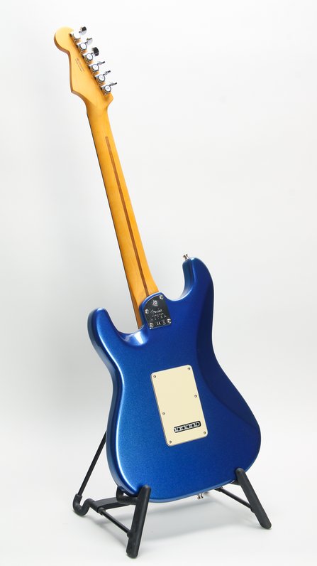 Fender American Ultra Stratocaster HSS Cobra Blue (2021) #4