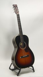 Eastman E20P-TC-SB (SKU: 32592) 32592