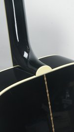 Gibson Elvis Dove Ebony (2024) (SKU: 32651) 32651