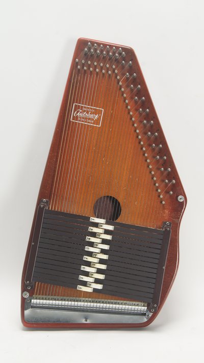 Autoharp Oscar Schmidt 15 Chords OS15B USA with Case 32752