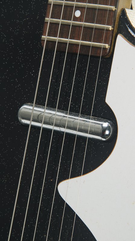 Silvertone Model 1448 Guitar and Amplifier #6