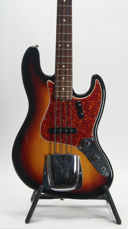 Fender Jazz Bass 1962 Reissue stacked controls (1983) #6