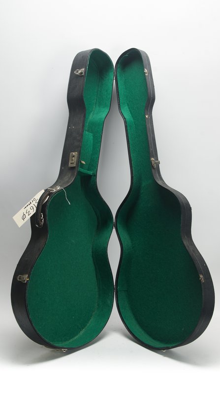 Unmarked Vintage Arched top Hardshell Case #2
