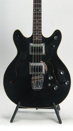 Guild Starfire Bass II Black (1970) (SKU: 31133) 31133