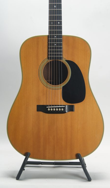 Martin D-28 (ca. 1971) #7